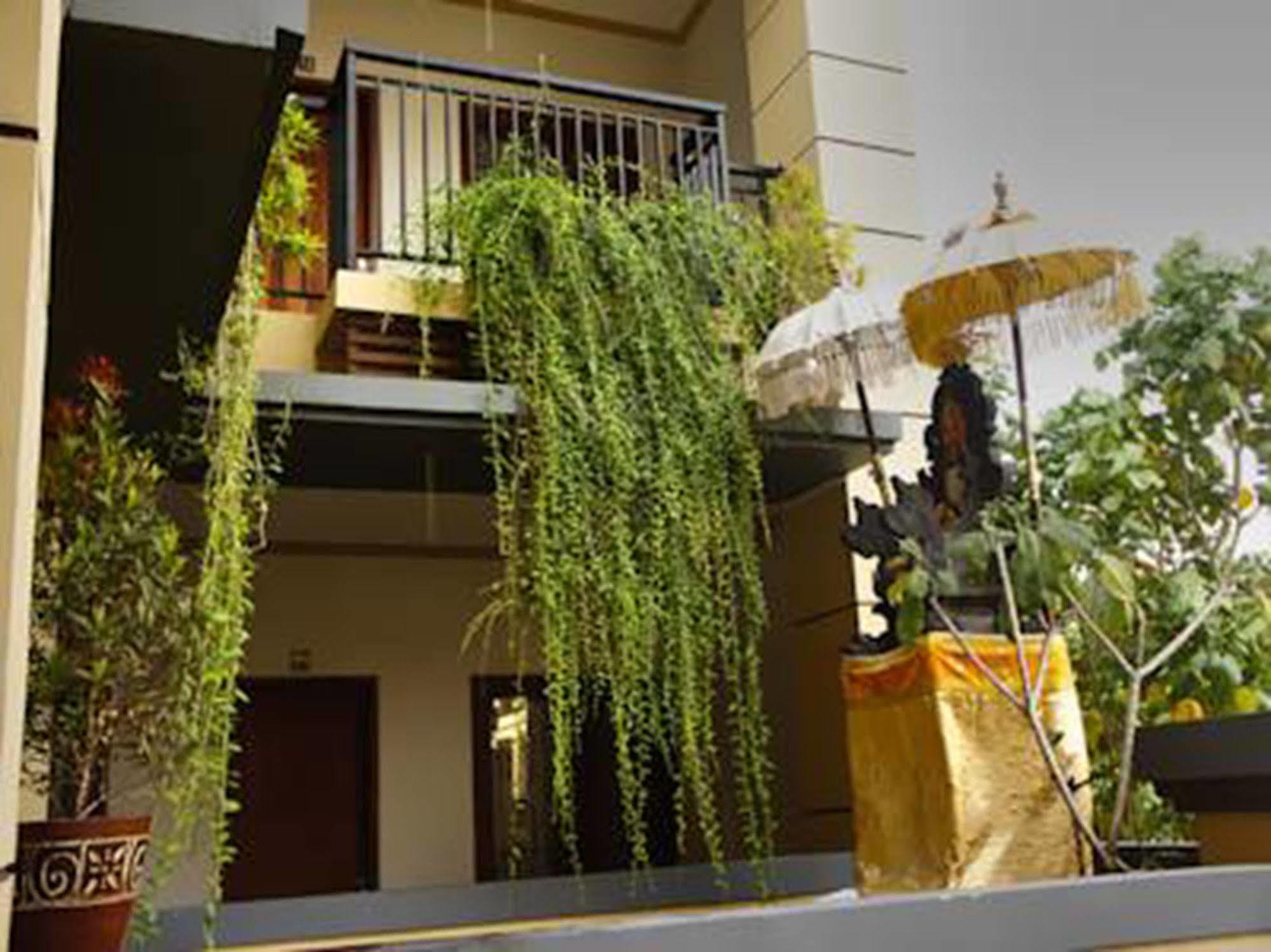 Graha Chania Legian 庫塔 外观 照片